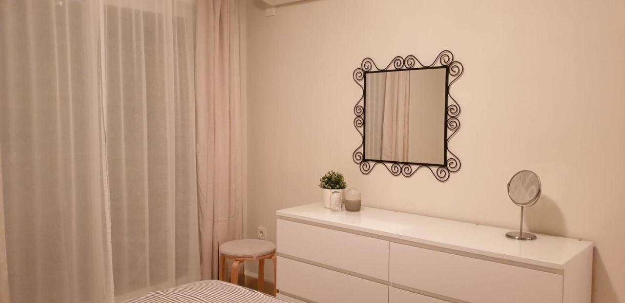 Neptuno 2B Menyber Apartment Нерха Екстериор снимка