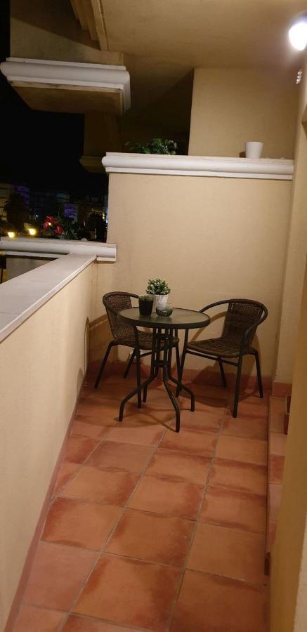 Neptuno 2B Menyber Apartment Нерха Екстериор снимка